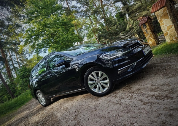 Volkswagen Golf cena 57300 przebieg: 193000, rok produkcji 2018 z Żyrardów małe 232